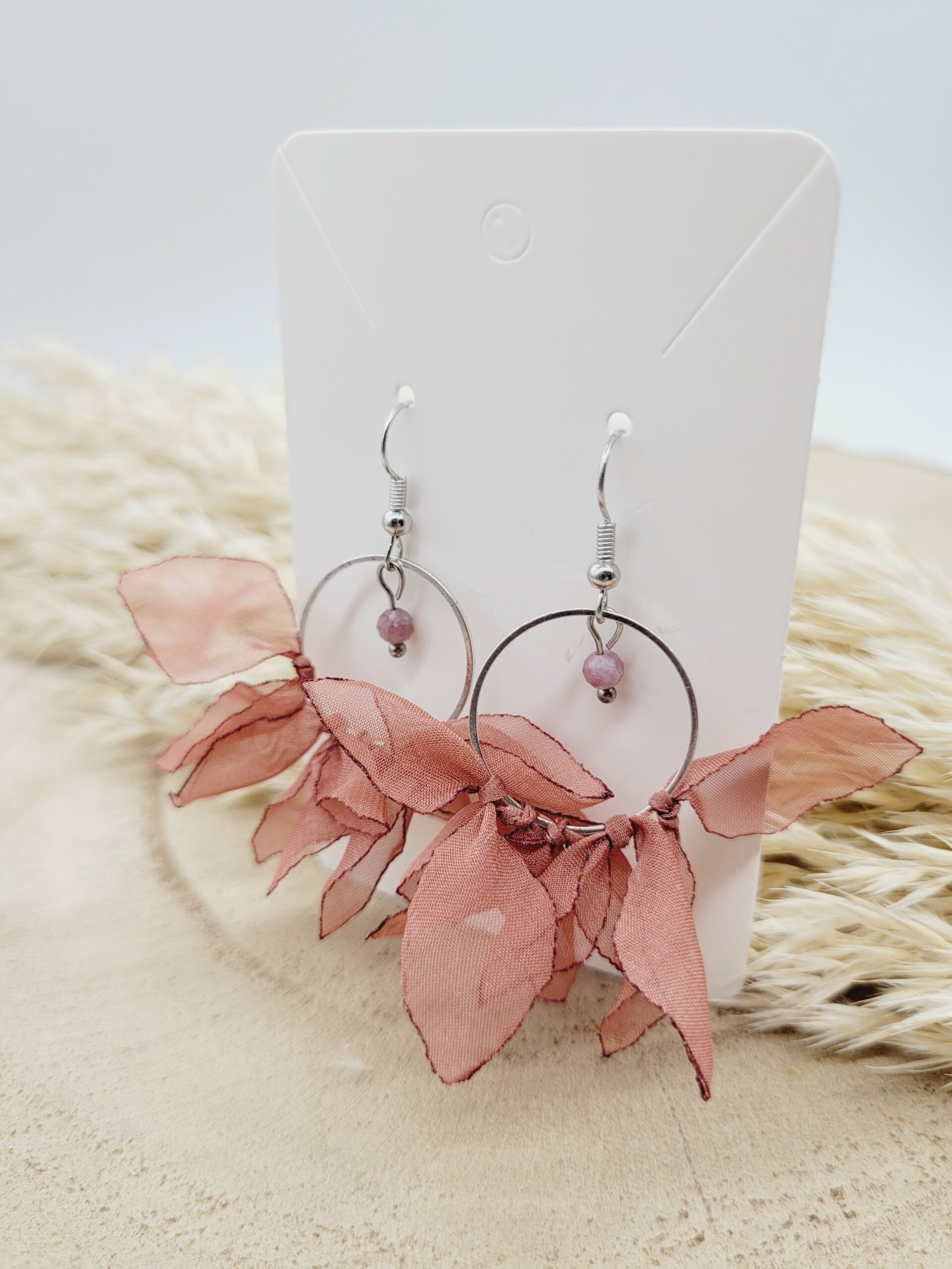 Boucle d'oreille tissus vieux rose